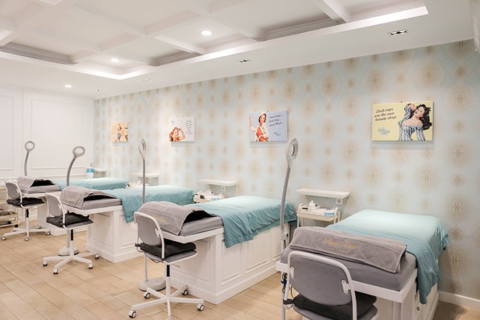 CREATE YOUR OWN BEAUTY