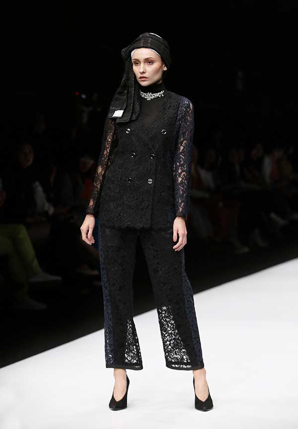 Rakuten Fashion Week Tokyo