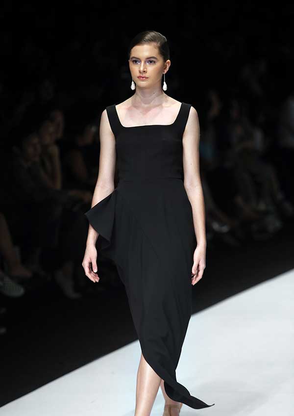 Indonesia Fashion Forward presents I.K.YK, Peggy Hartanto, Toton